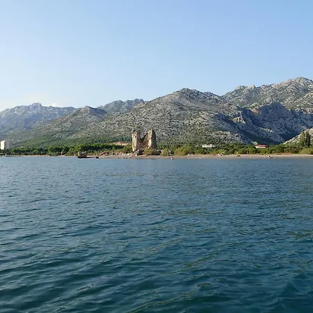 In Core Area Of Seline Apartment Starigrad Paklenica